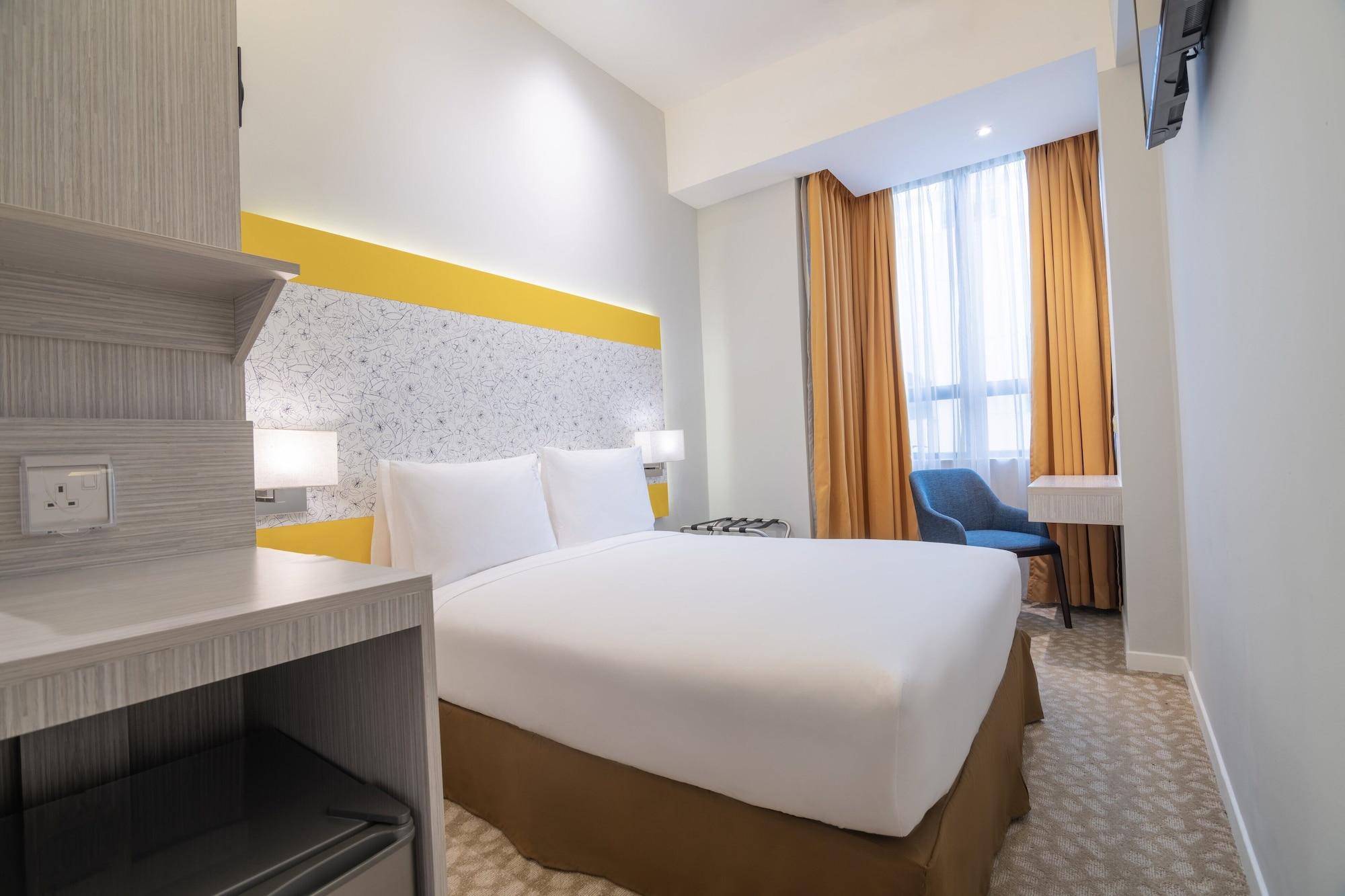 Holiday Inn Express & Suites Johor Bahru By Ihg Exterior photo